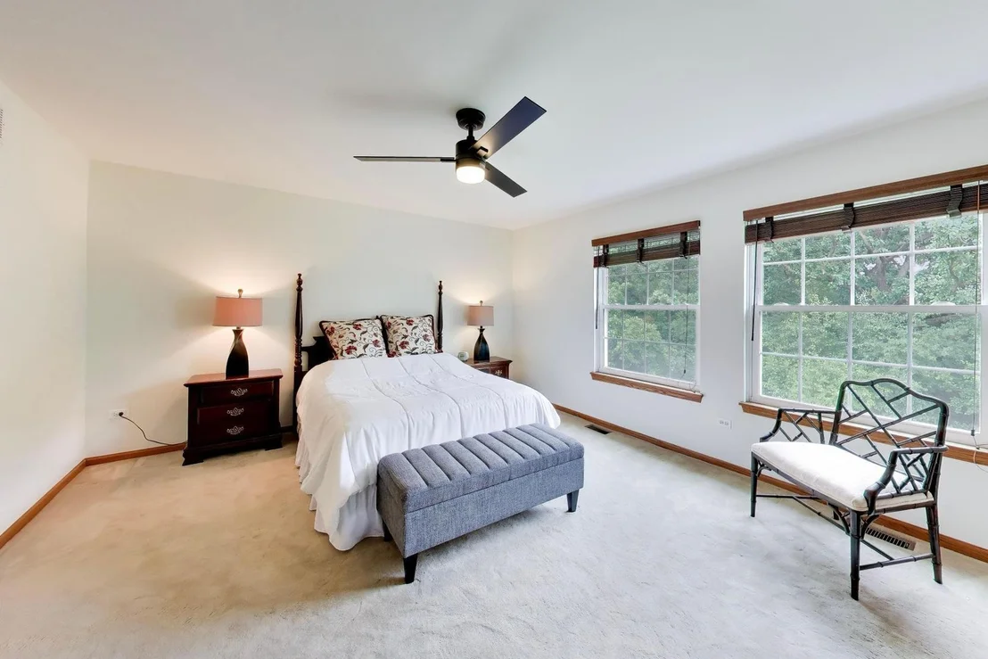 Photo of 435 Oak Grove Circle