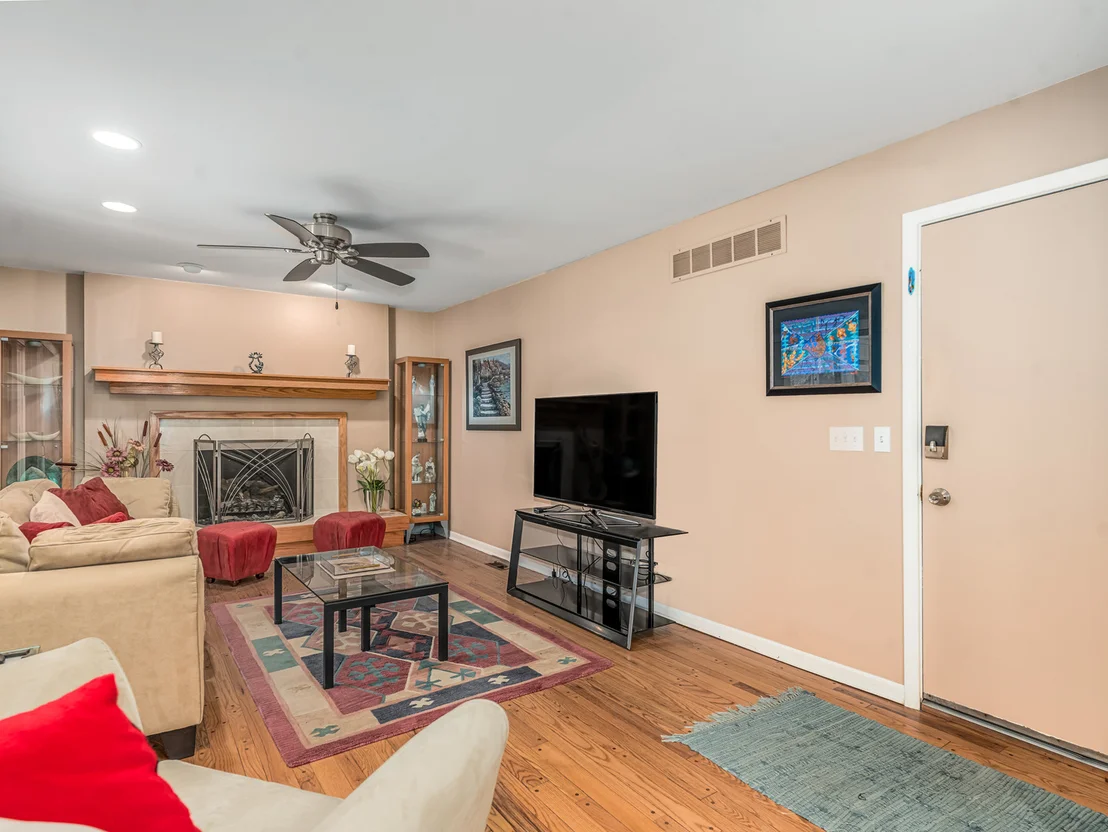 Photo of 1813 Clyde Drive