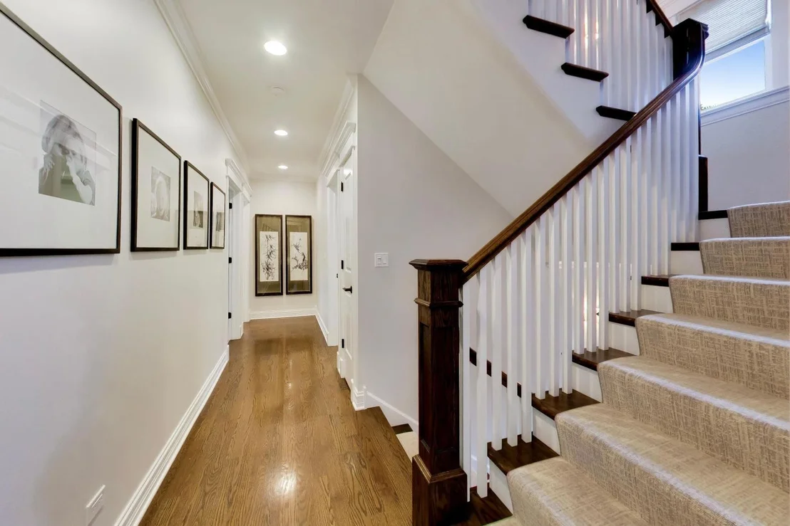 Photo of 1501 CENTRAL Avenue