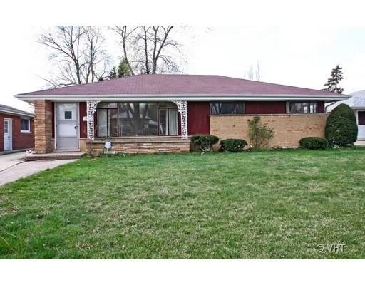 Photo of 632 Forestview Avenue