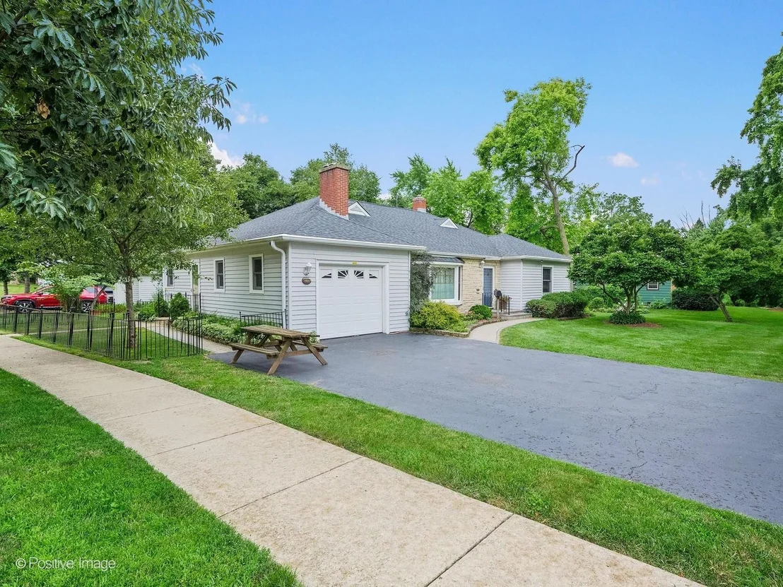 Photo of 449 Arbor Avenue