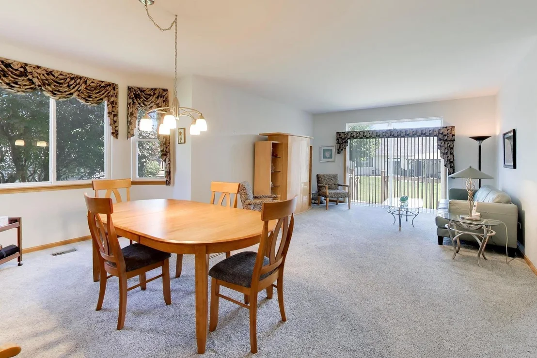 Photo of 21119 W Braxton Lane