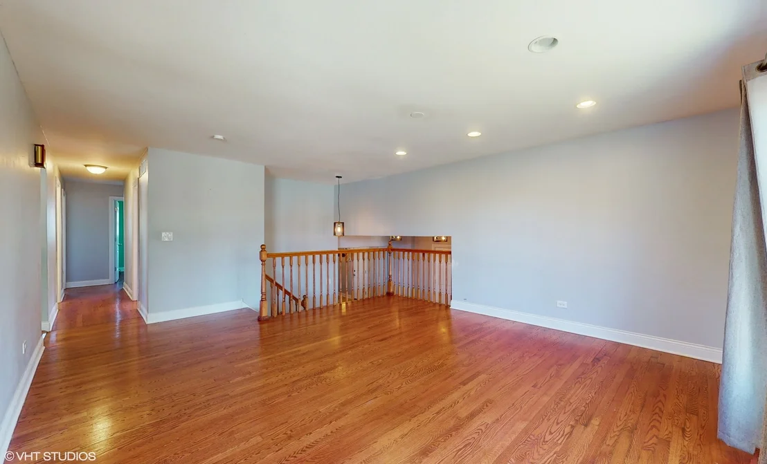 Photo of 7125 Summit Road