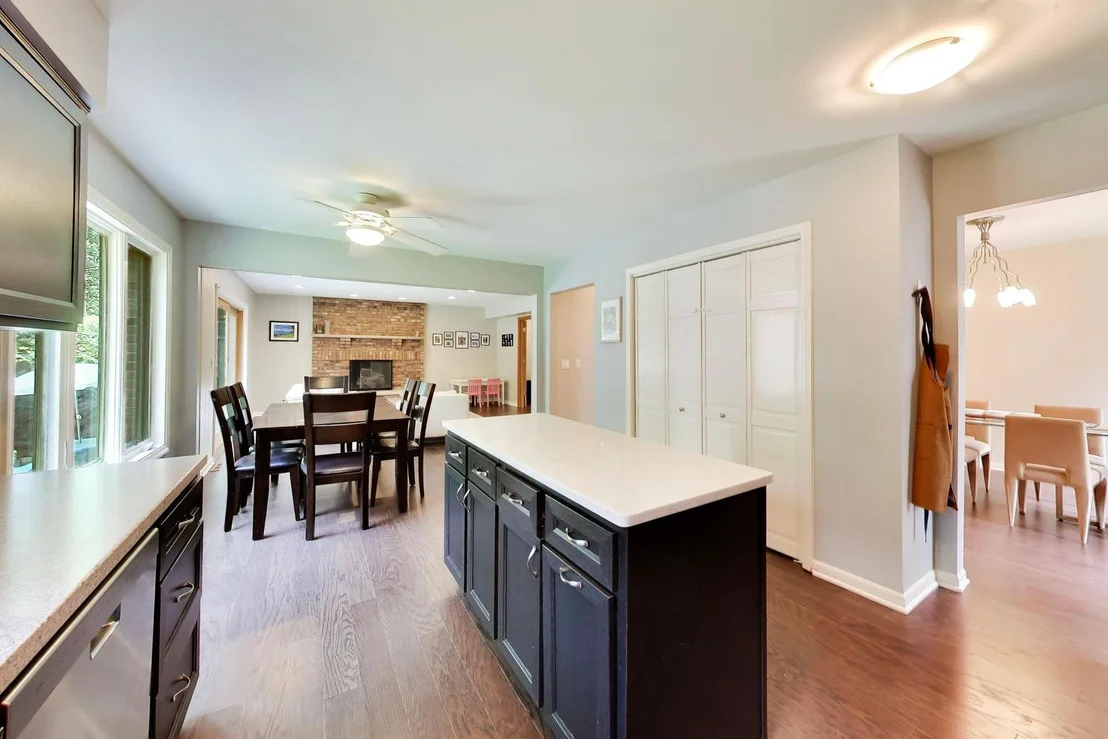 Photo of 802 Wilmot Road