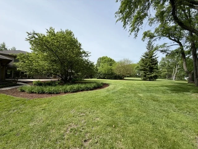 Photo of 11N071 Johnstown Road