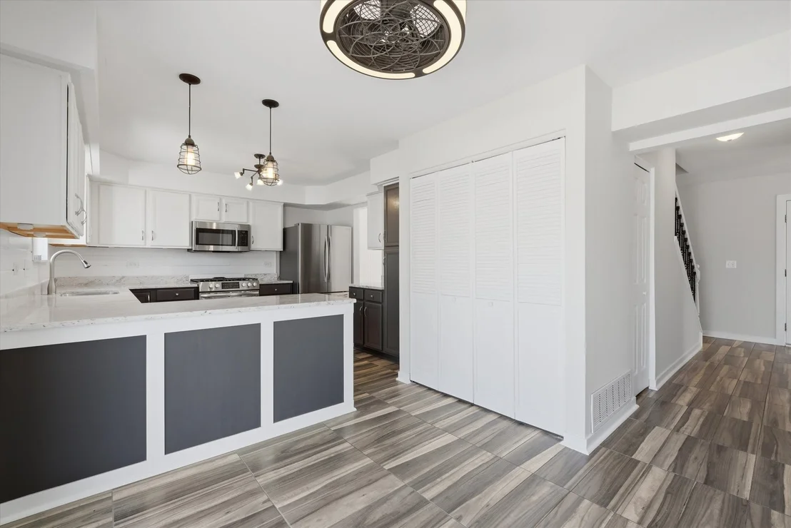 Photo of 5615 Stonybrook Drive