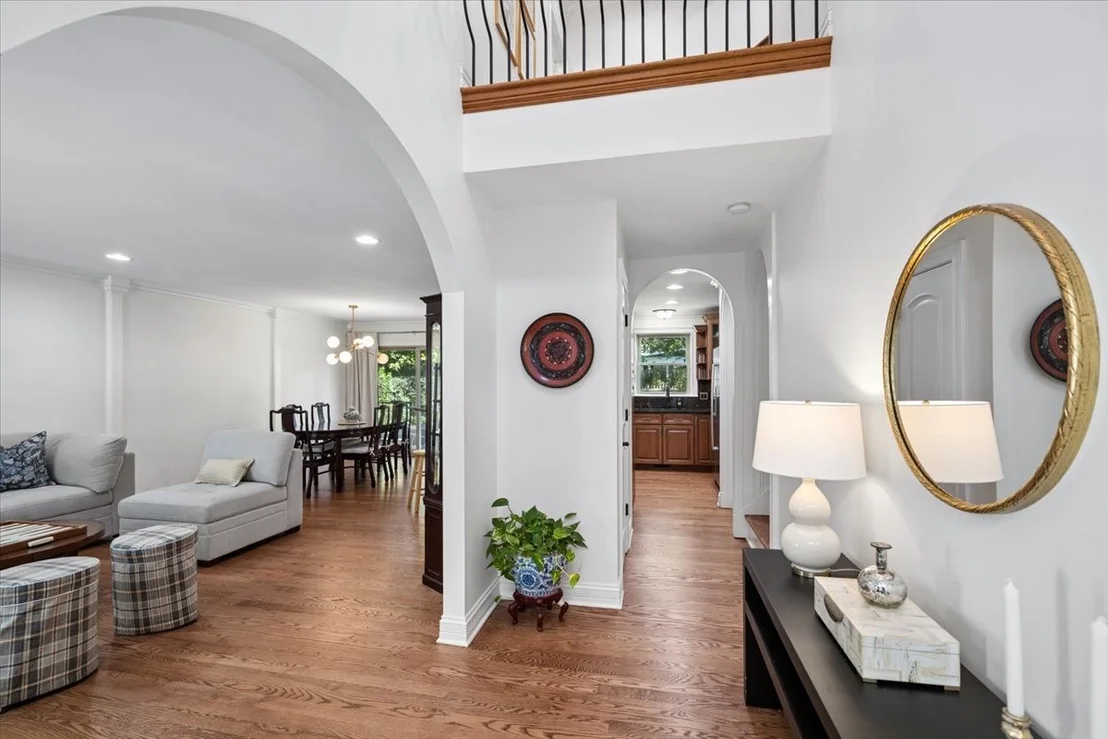 Photo of 226 SUNSET Drive