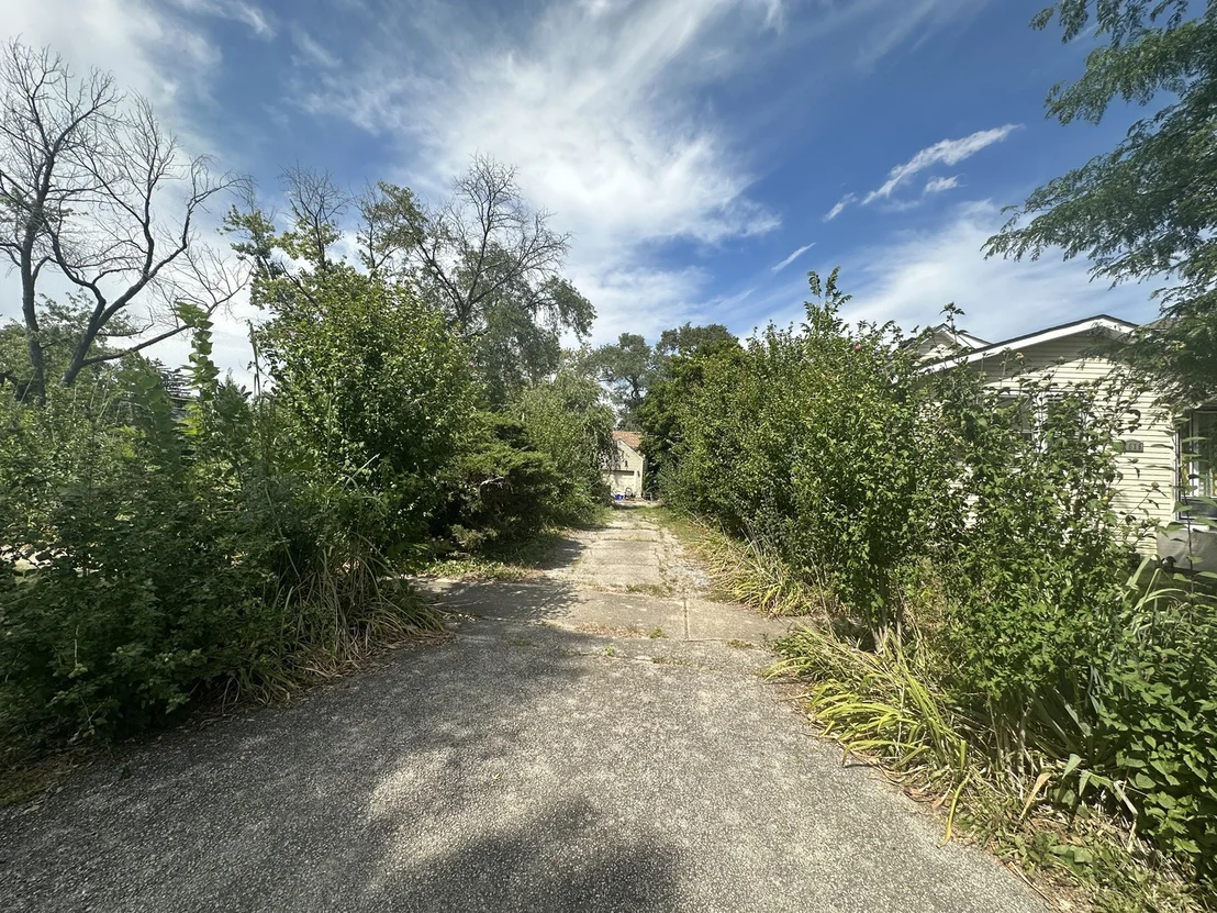 Photo of 1606 Henry Avenue