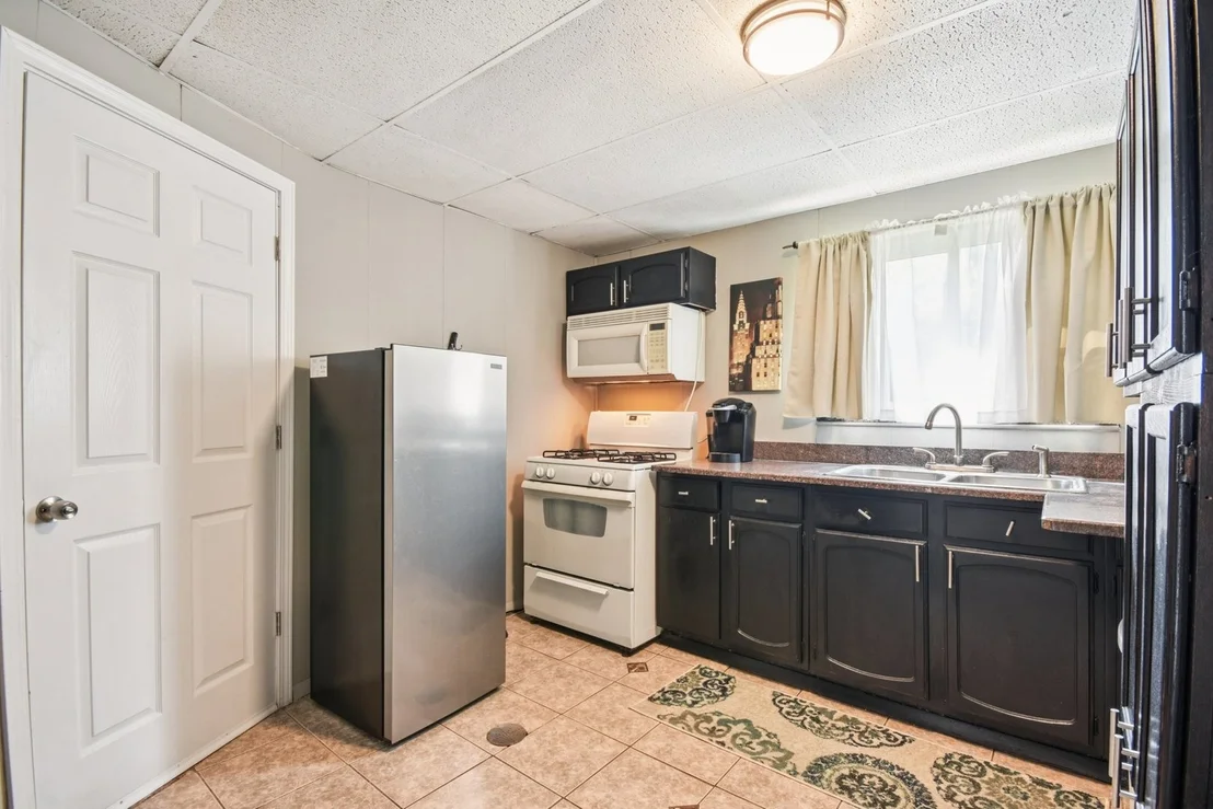 Photo of 941 W Army Trail Boulevard