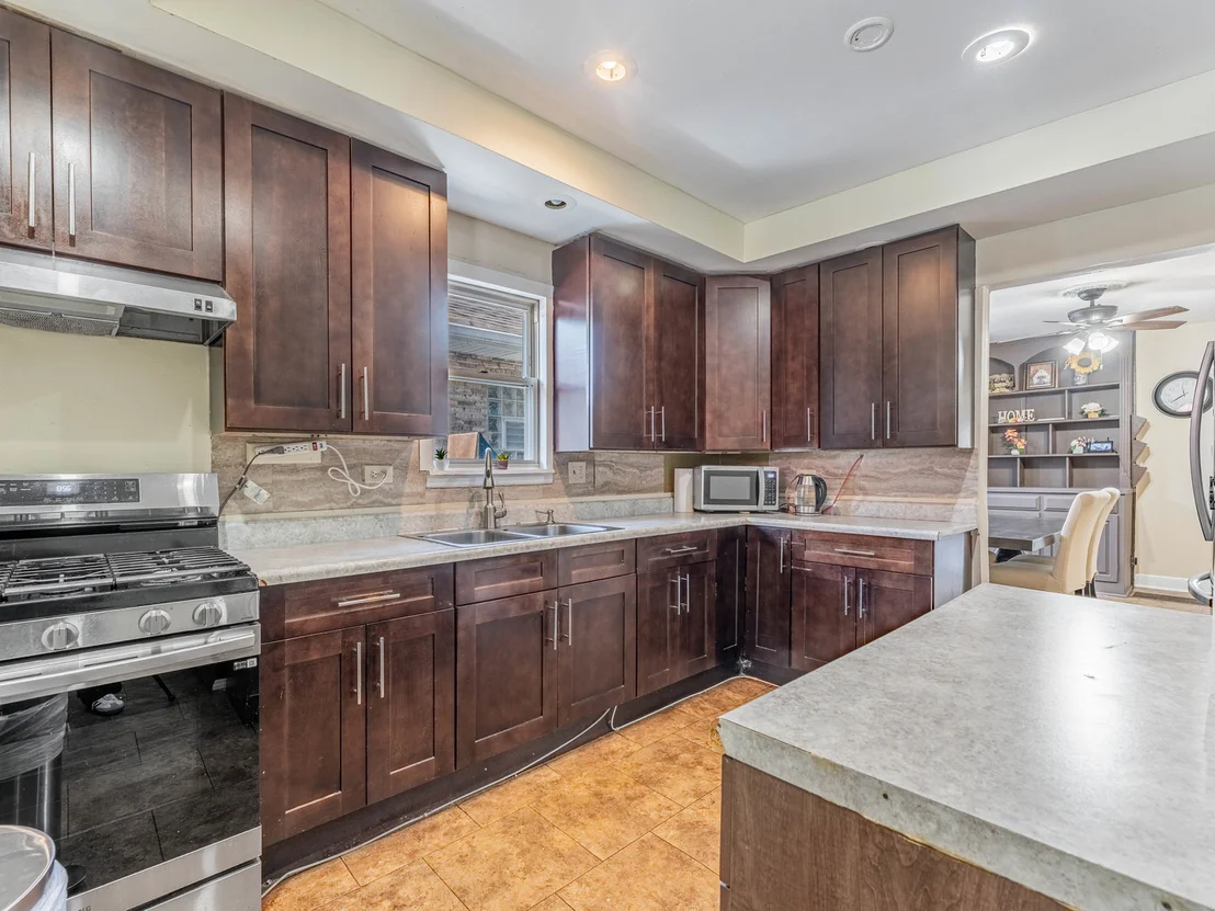 Photo of 1333 Willow Avenue