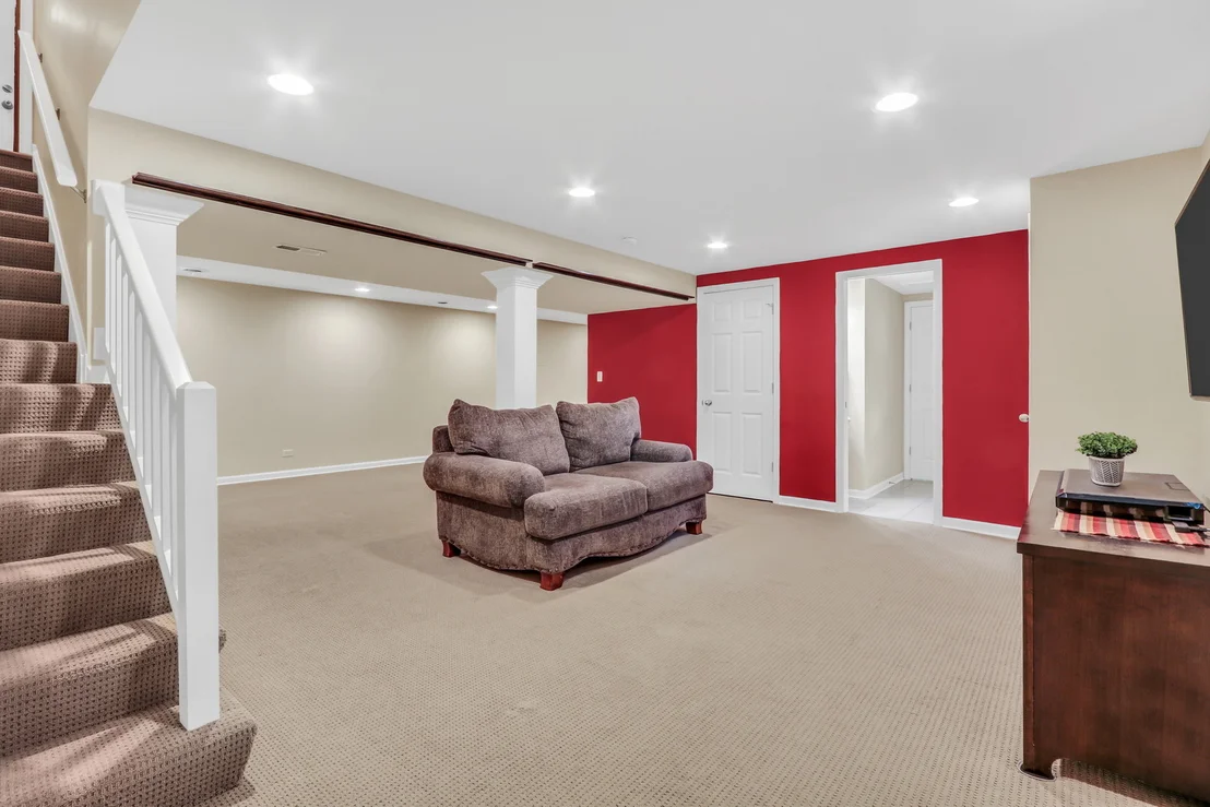 Photo of 2501 S Vaupell Drive