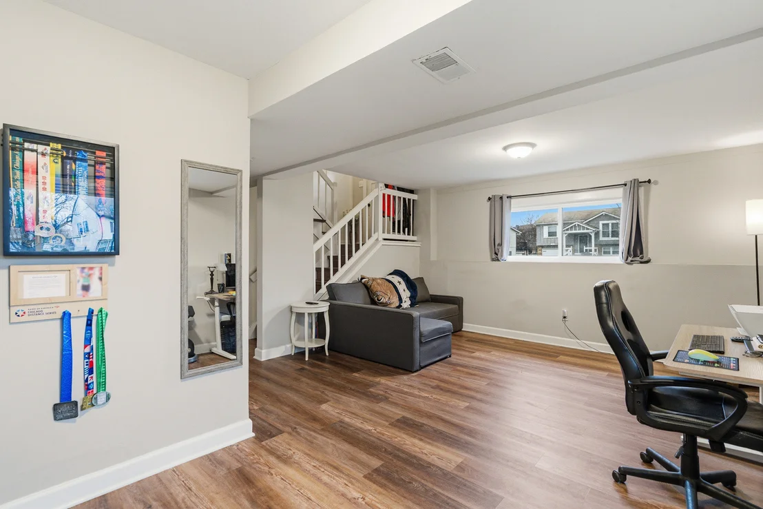Photo of 7654 W Moorefield Drive