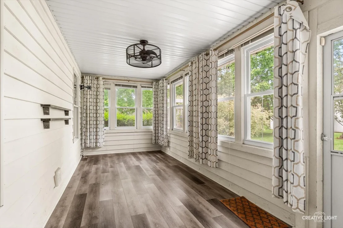 Photo of 6 Glengarry Lane