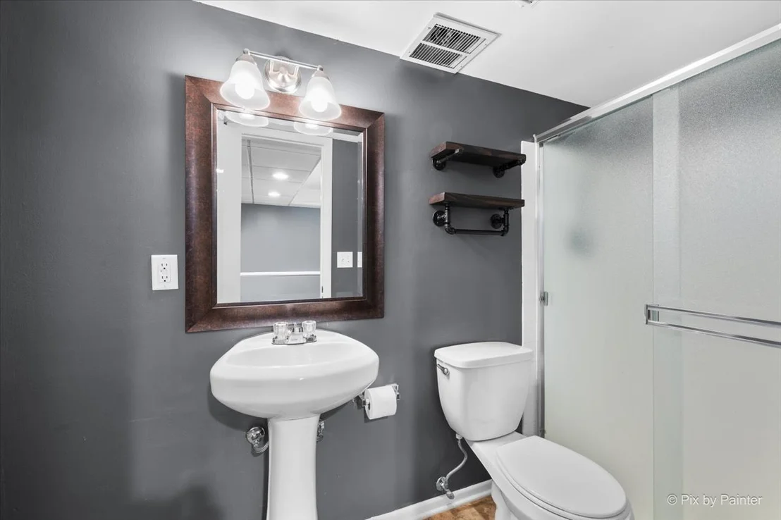 Photo of 6122 Pleasant View Road
