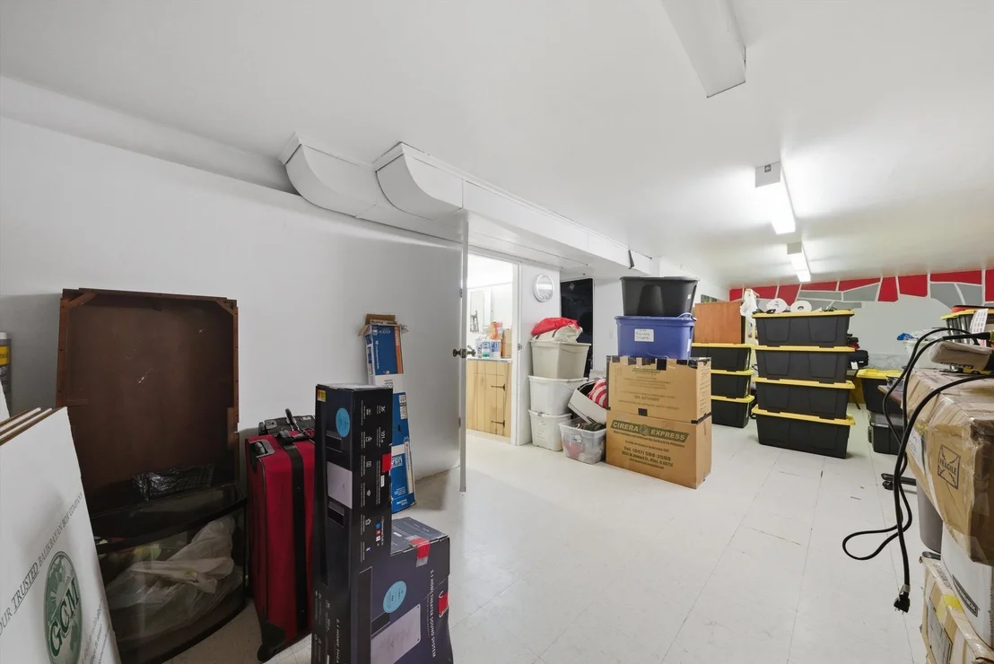 Photo of 1 N EDWARD Street