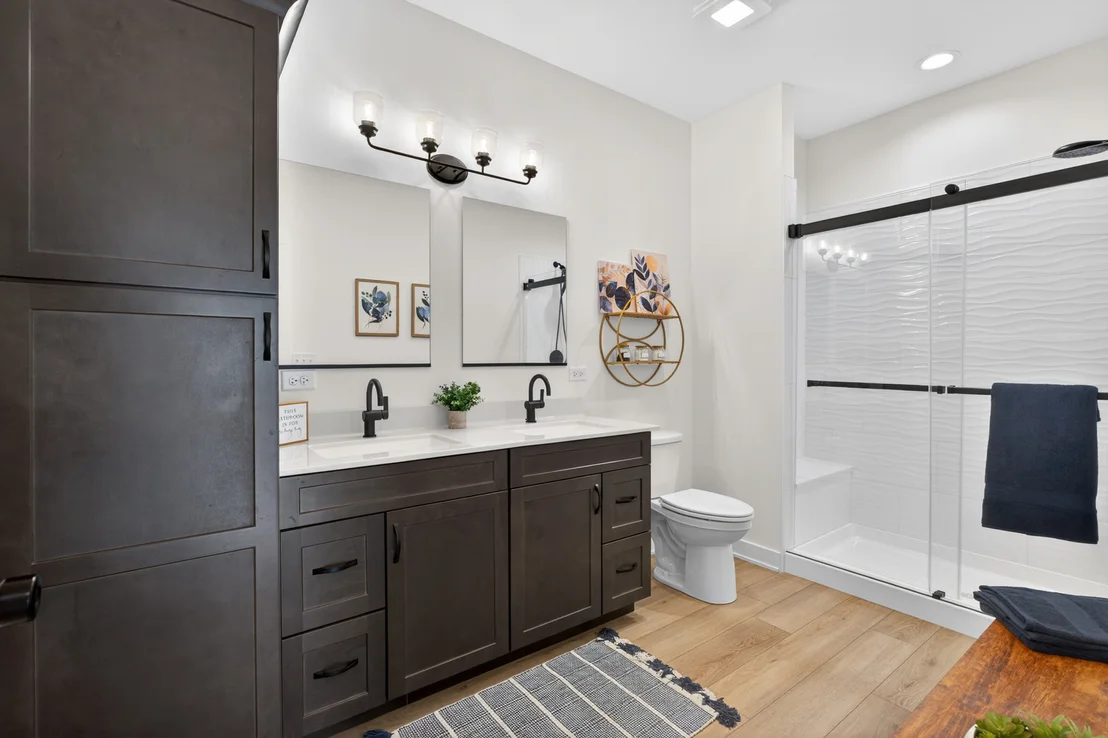 Photo of 2053 Isabella Lane