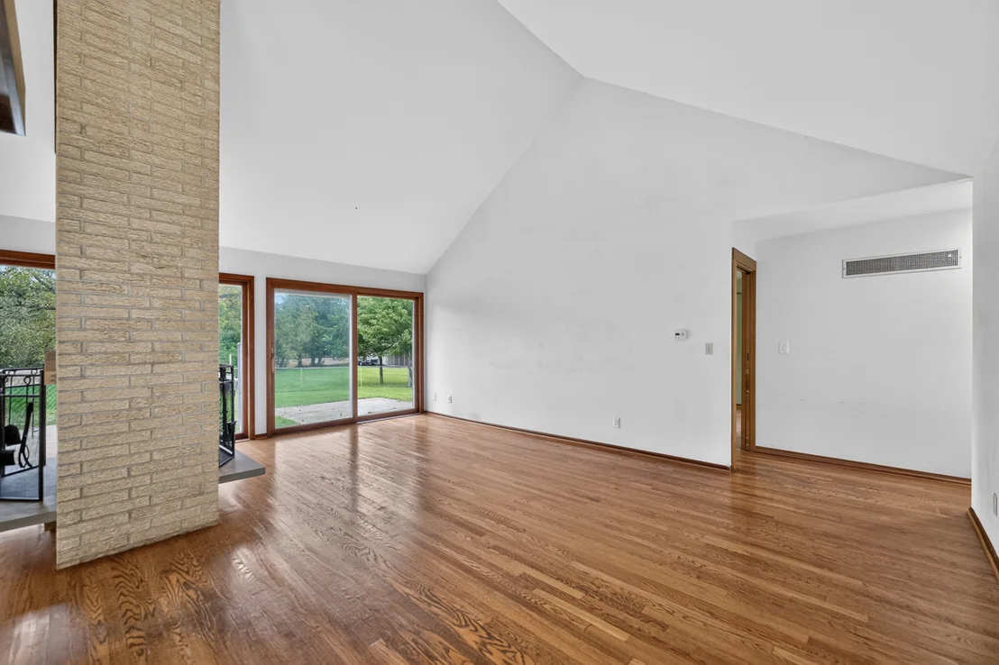 Photo of 32836 Genoa Road