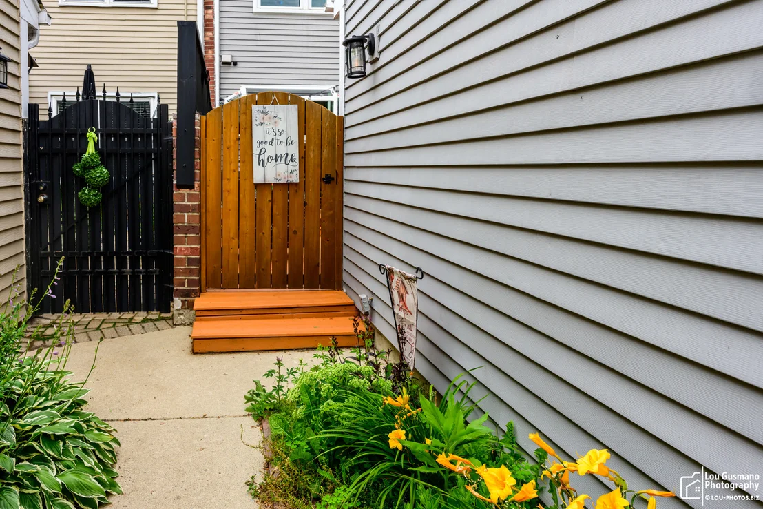 Photo of 1525 WEDGEFIELD Circle