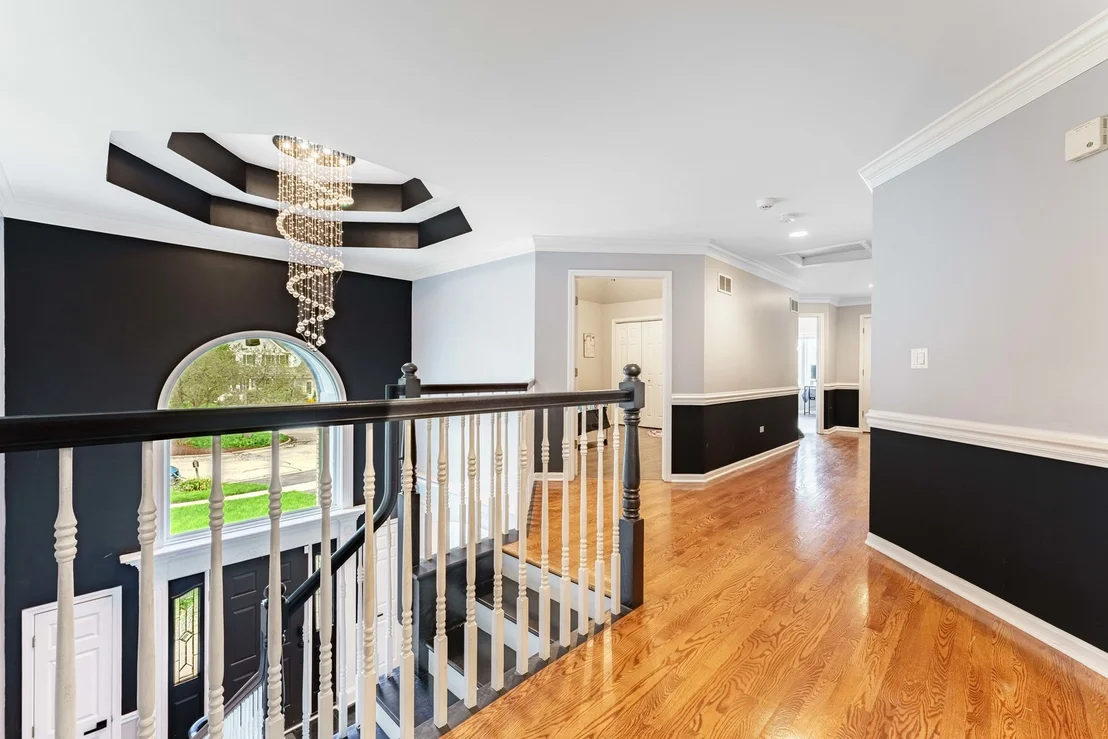 Photo of 926 Edgewood Drive