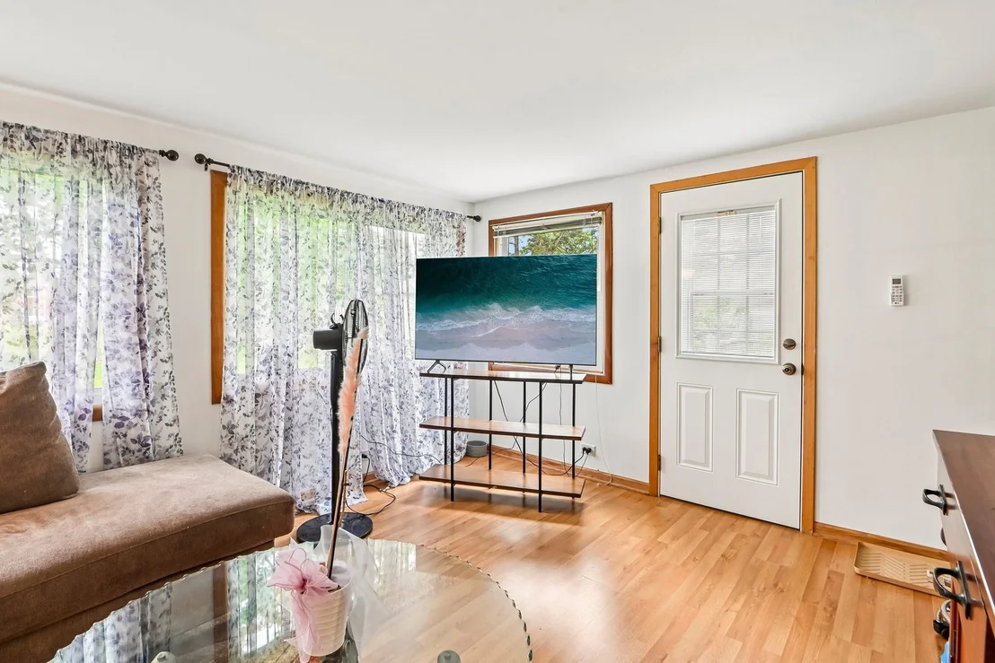 Photo of 5733 Rose Court
