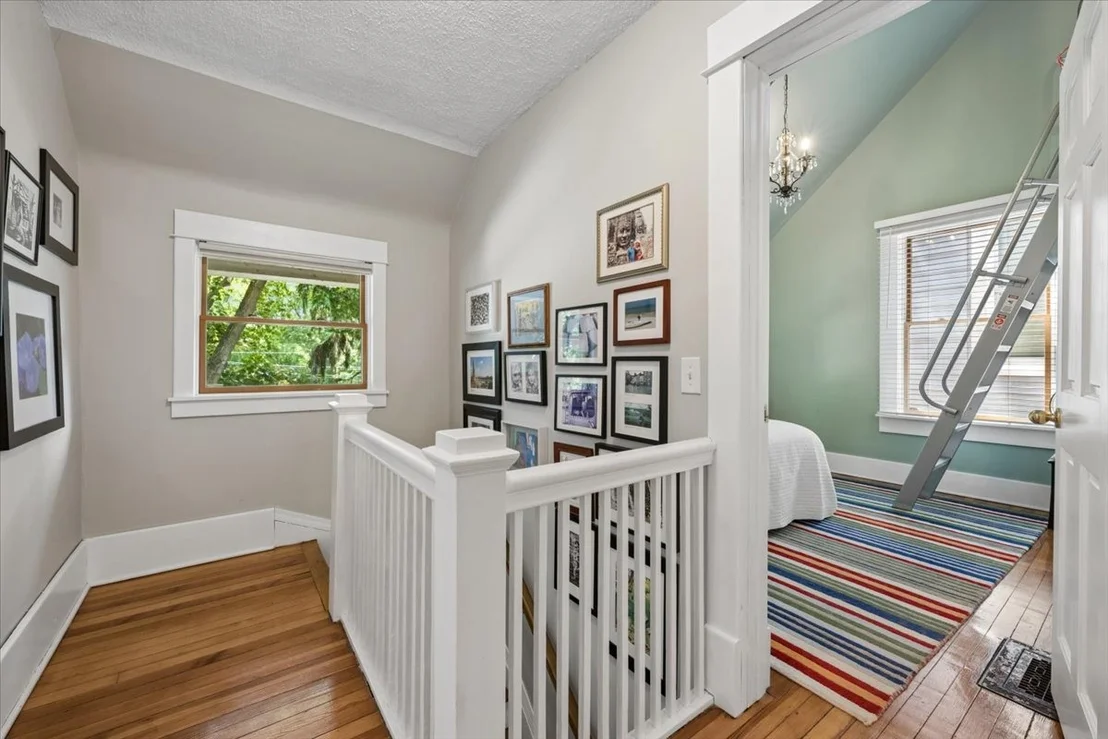 Photo of 1412 Leonard Place