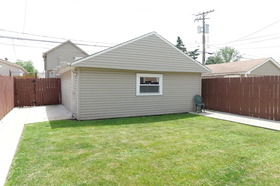 Photo of 3223 W 84th Place