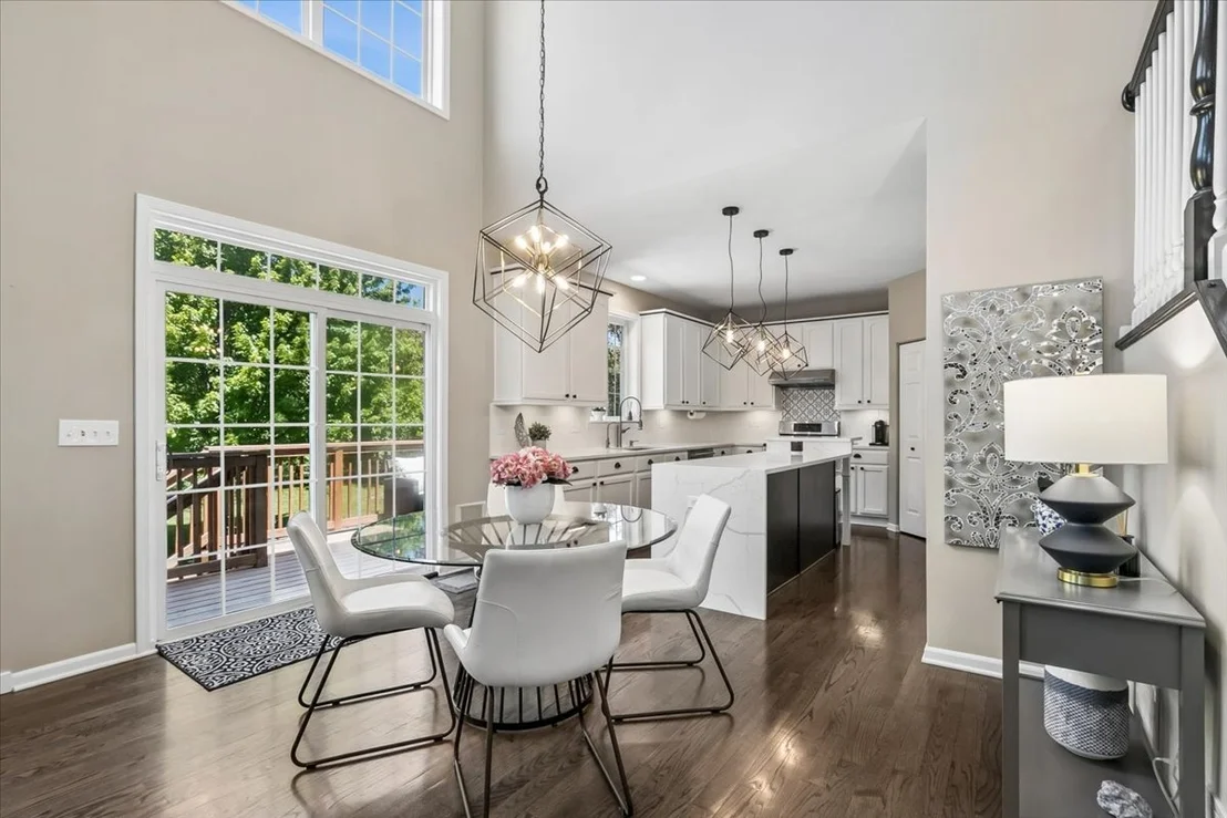 Photo of 1085 Waterview Circle