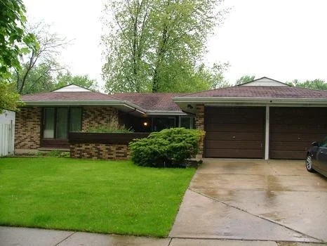 Photo of 137 MAPLEWOOD Drive
