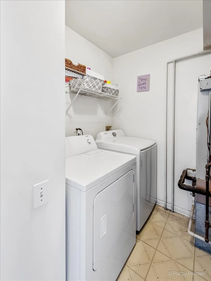 Photo of Unit 1629 at 1629 Spaulding Road