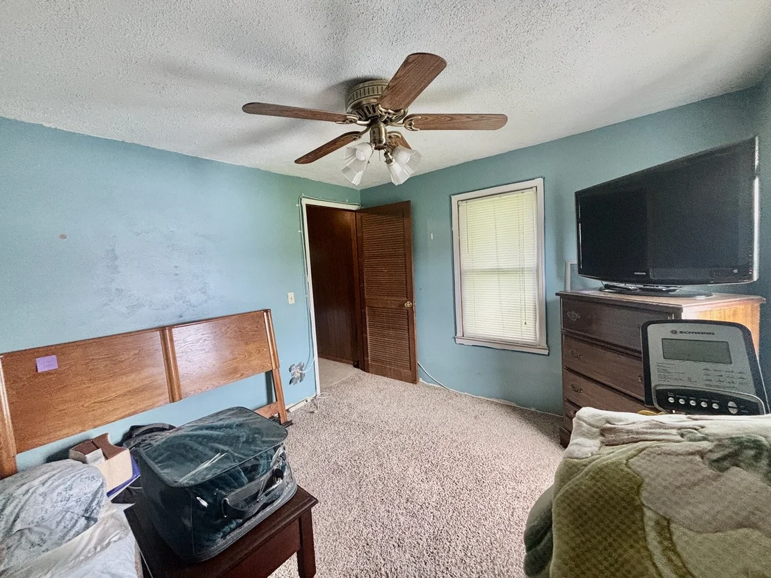 Photo of 7575 Manchester Road