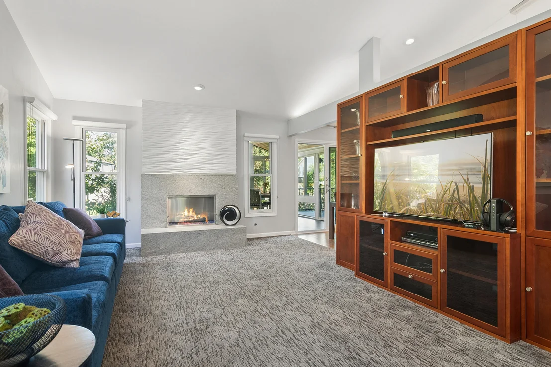 Photo of 467 Thorndale Drive