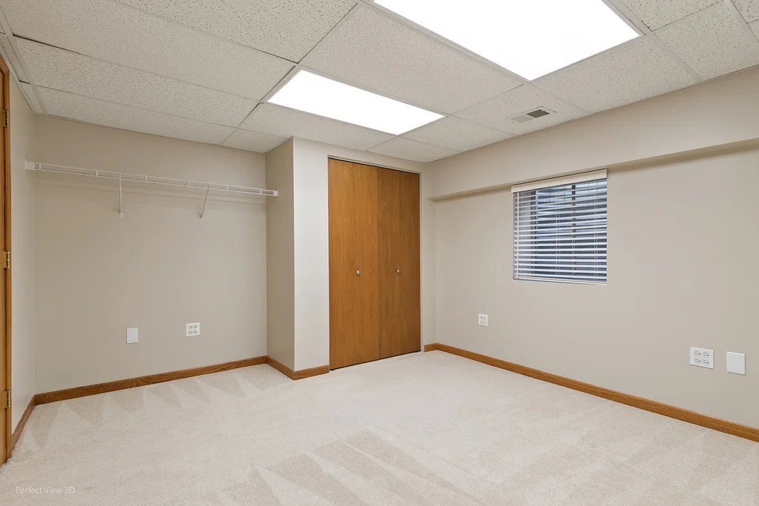 Photo of 174 Suffolk Lane