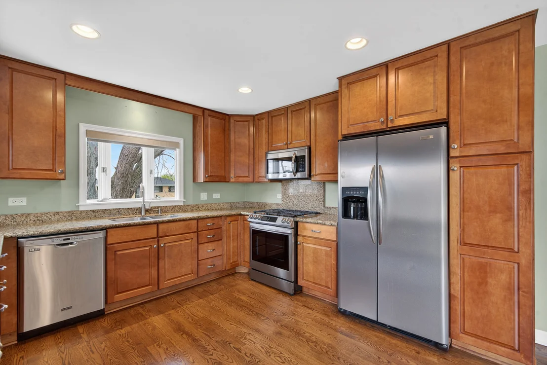 Photo of 720 PRESTON Lane
