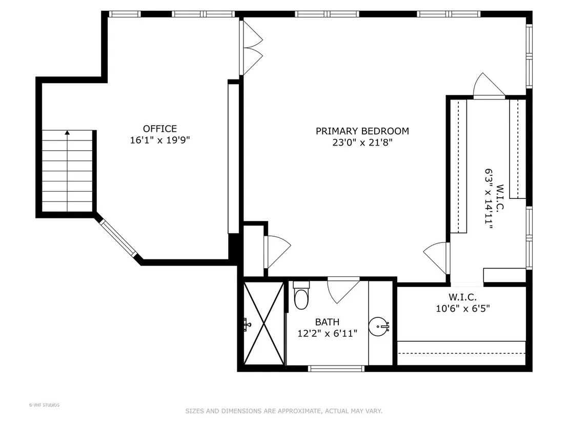 Photo of 153 Algonquin Road
