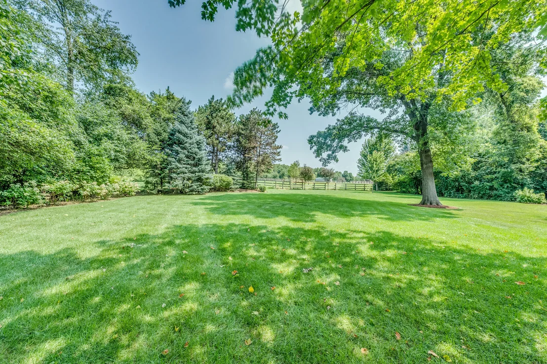Photo of 8N669 Edgewood Road