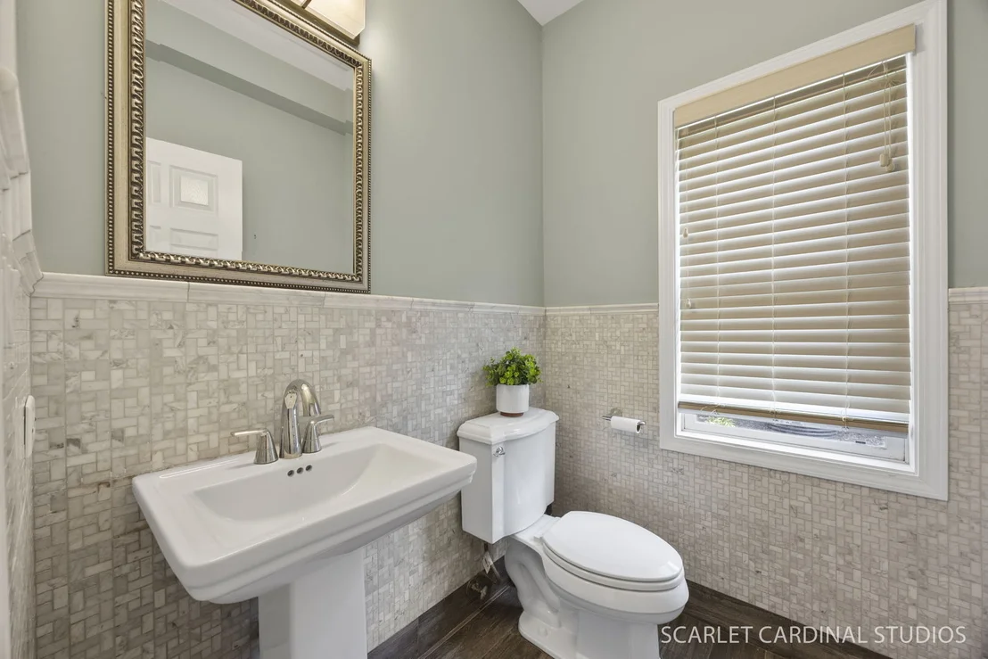 Photo of 2494 Adamsway Drive