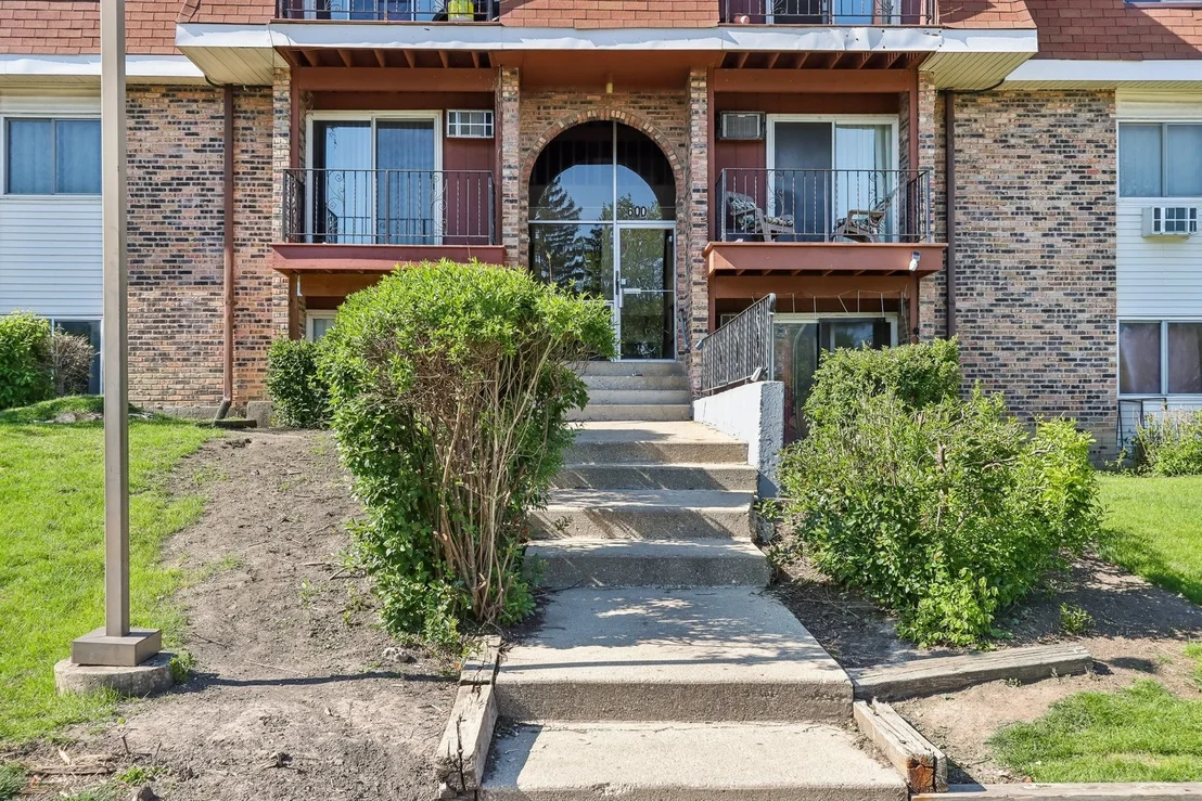 Photo of Unit 103 at 600 MESA Drive