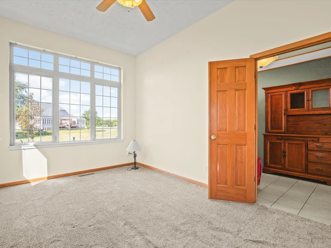 Photo of Unit 0 at 3729 Lakeview Drive
