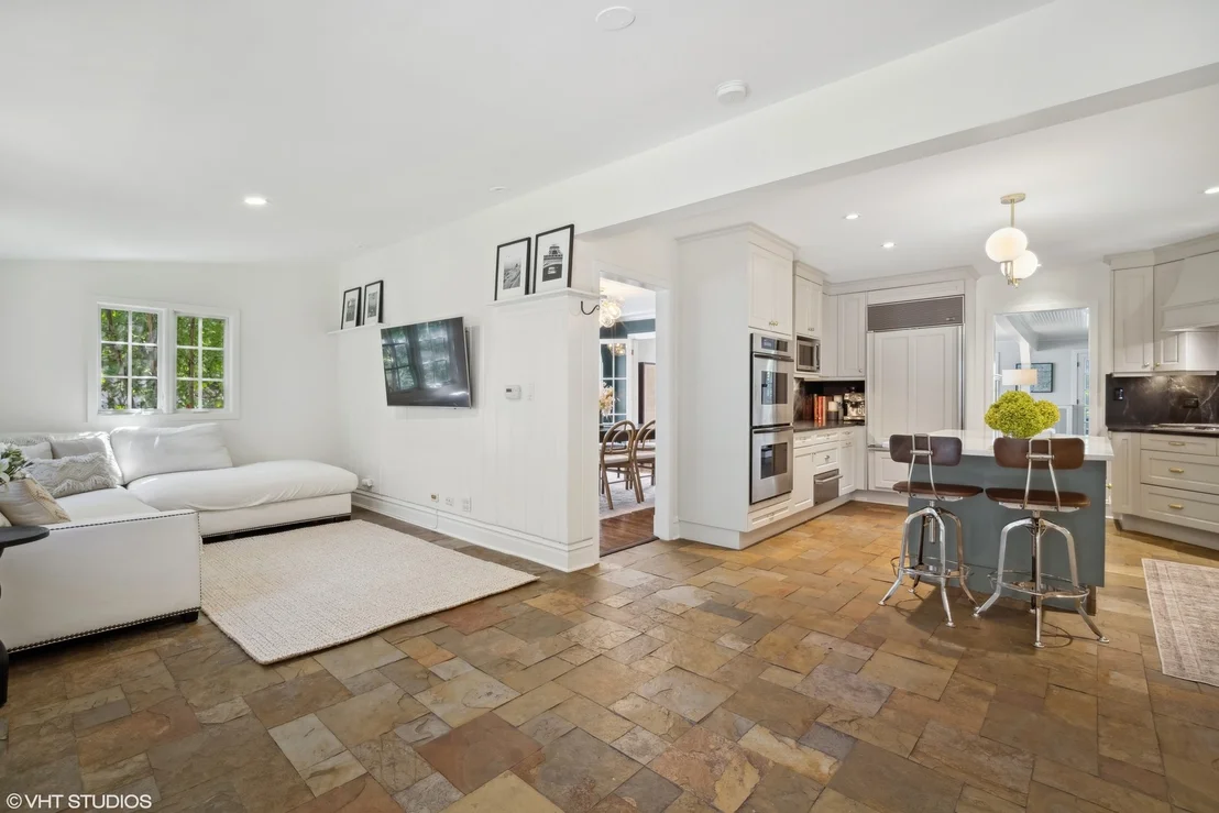 Photo of 457 Grove Street