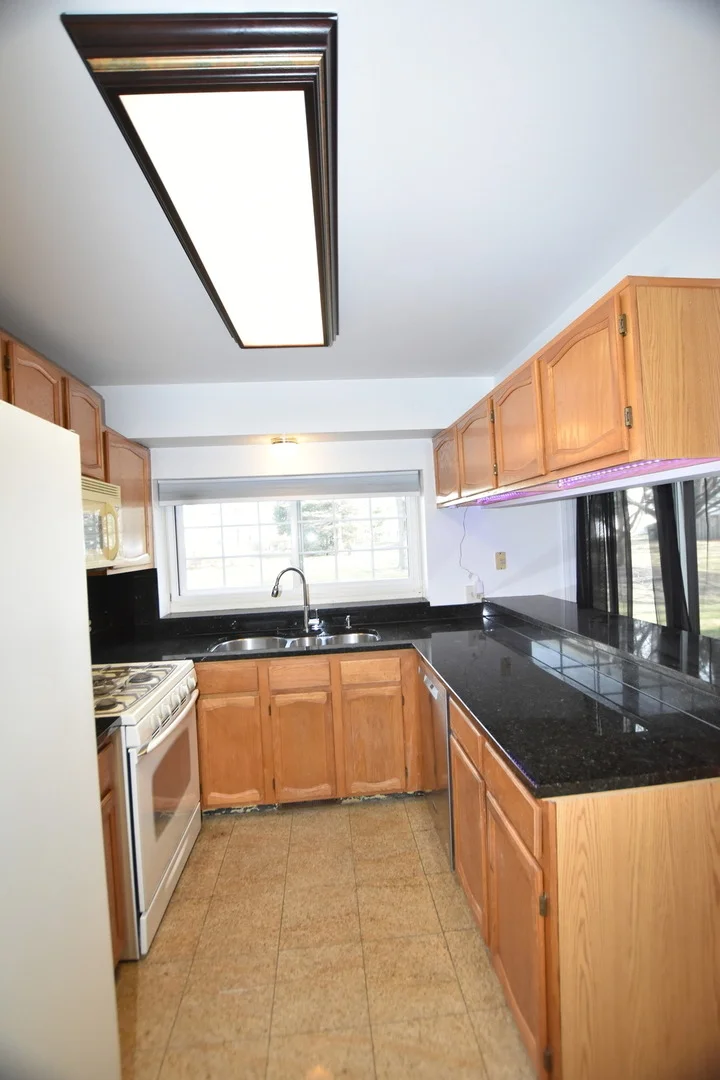 Photo of 4475 Olmstead Drive