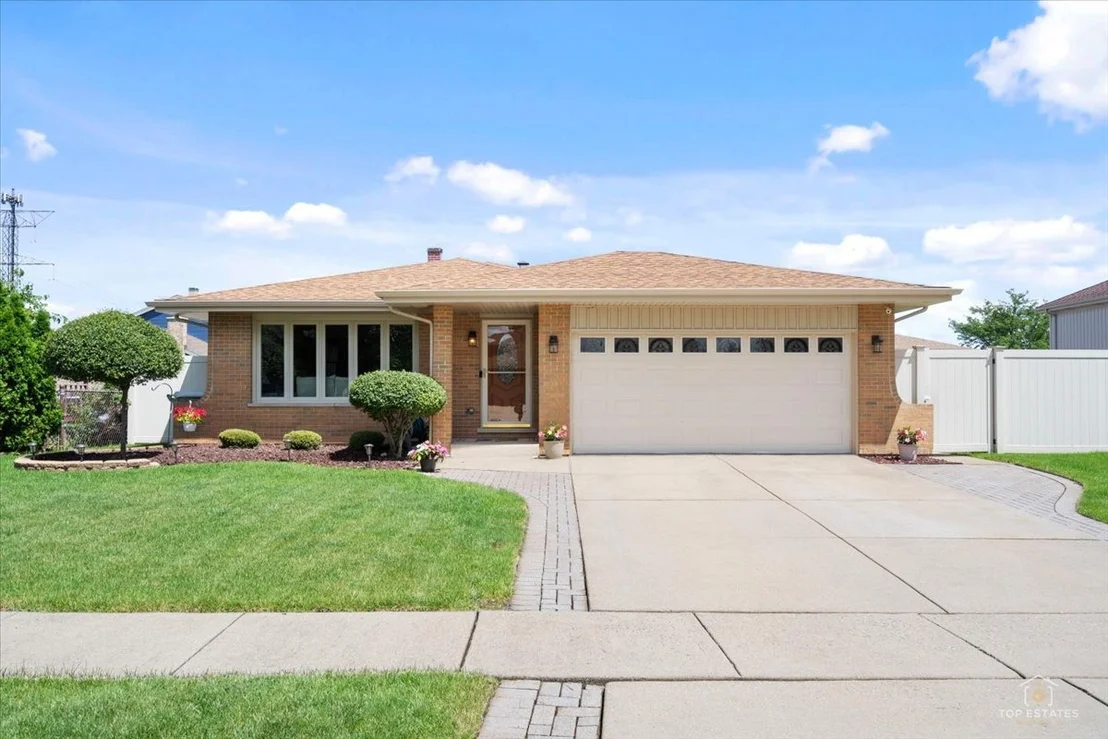 Photo of 8124 Nottingham Road
