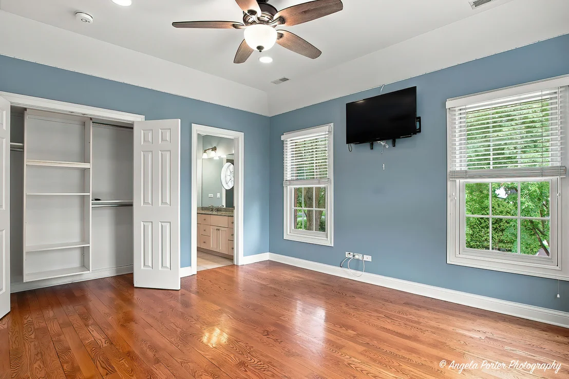 Photo of 2341 Catherine Street