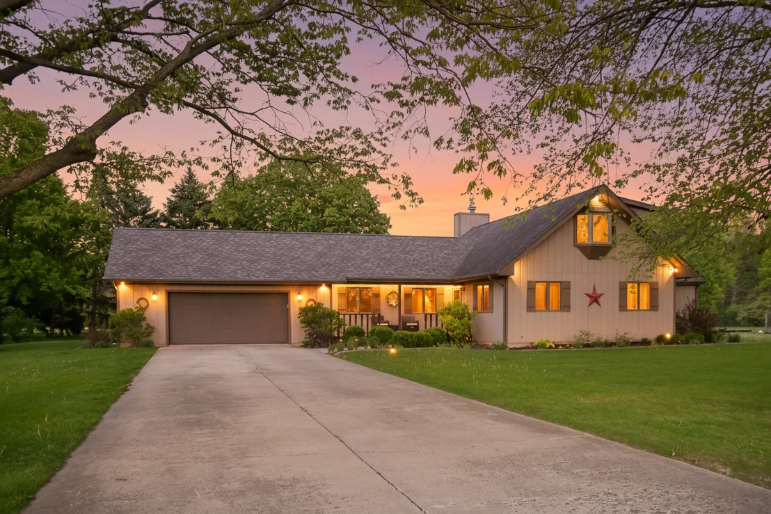 Photo of 9590 Brown Road