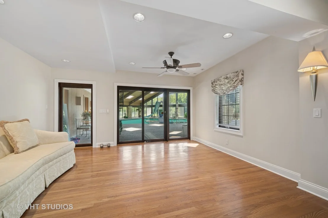 Photo of 153 Algonquin Road