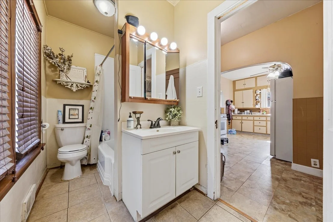 Photo of 1713 Cora Street
