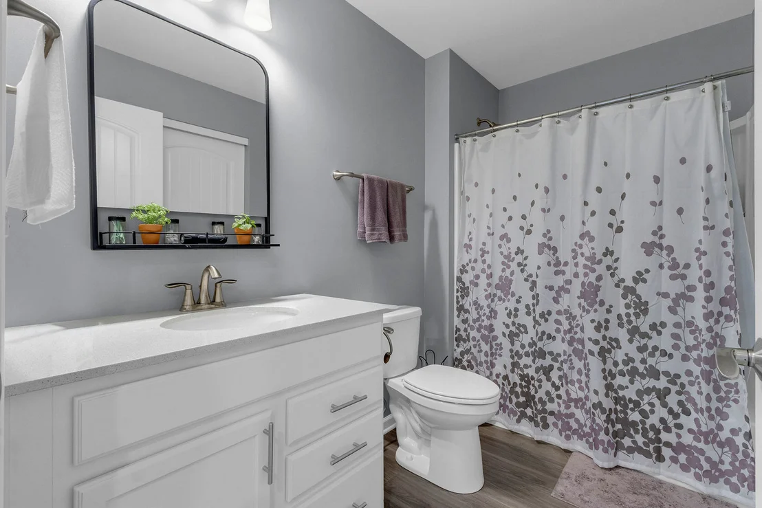 Photo of 1082 Bernice Drive