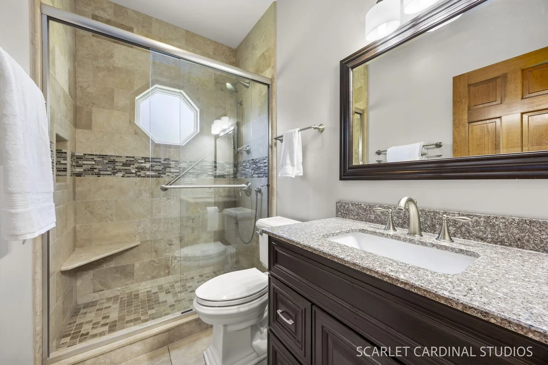 Photo of 1012 Conan Doyle Road