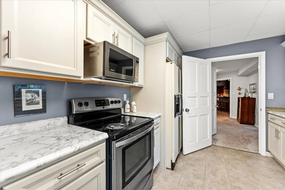 Photo of 27 Hickory Lane