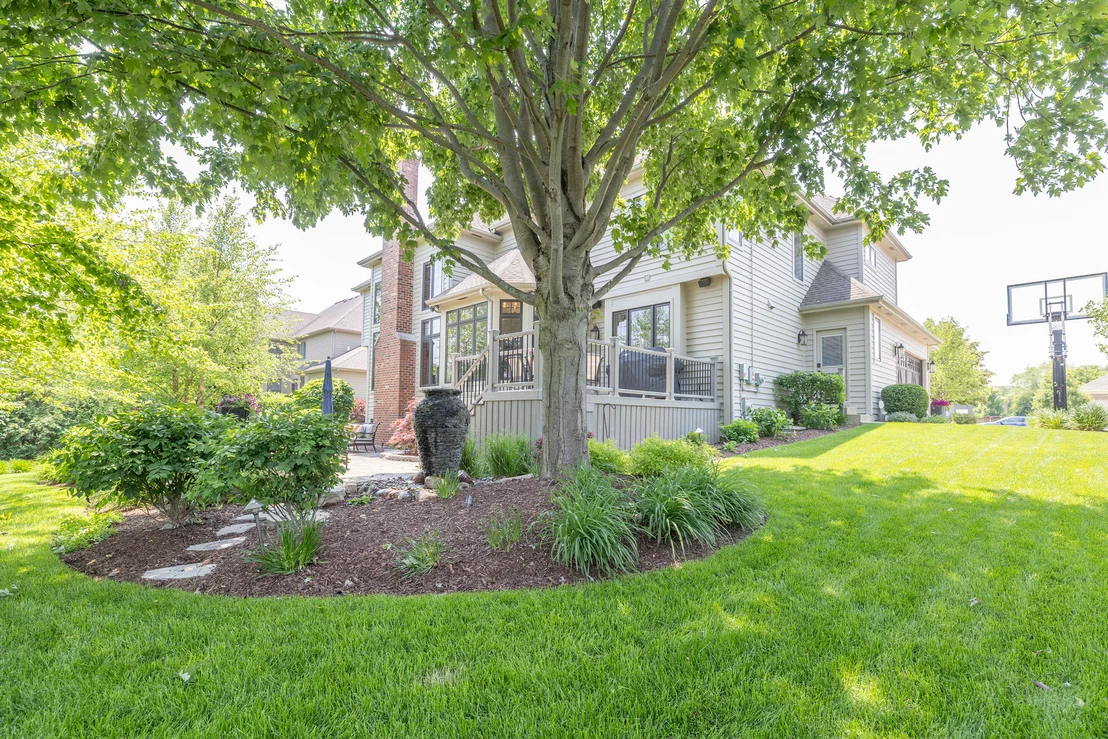 Photo of 3680 Broadleaf Avenue