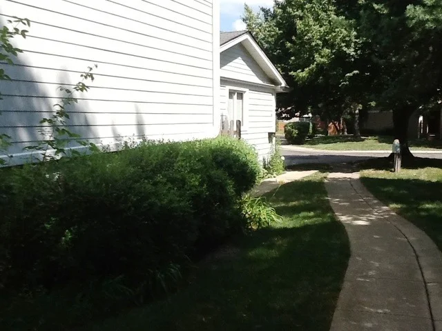 Photo of 416 Swallow Lane